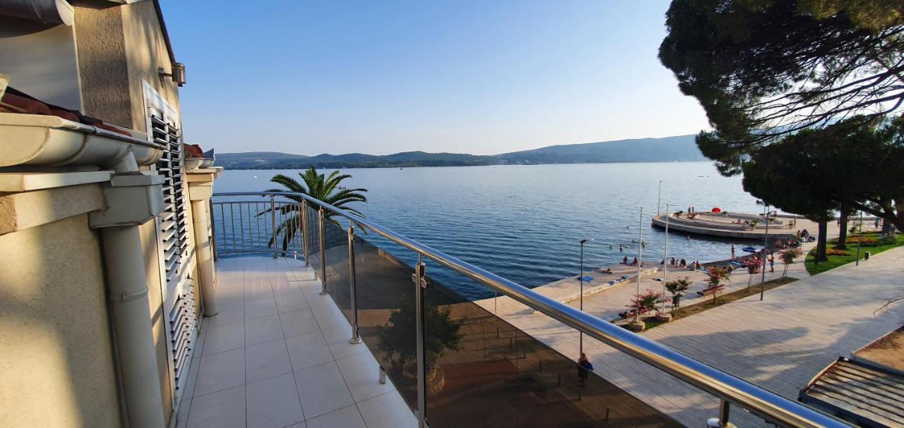 Penthouse By The Sea Διαμέρισμα Τίβατ Εξωτερικό φωτογραφία